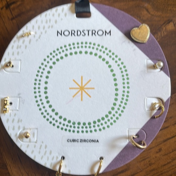 Nordstrom set of 10 single earrings NEW - Picture 2 of 6